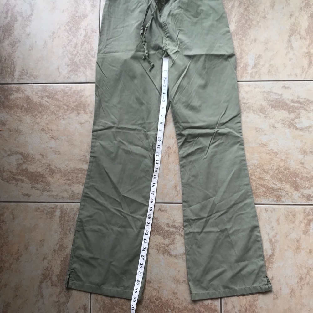 Medgear Olive green scrub pants Small